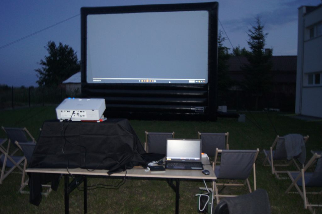Kino Plenerowe Zaprasza !!!