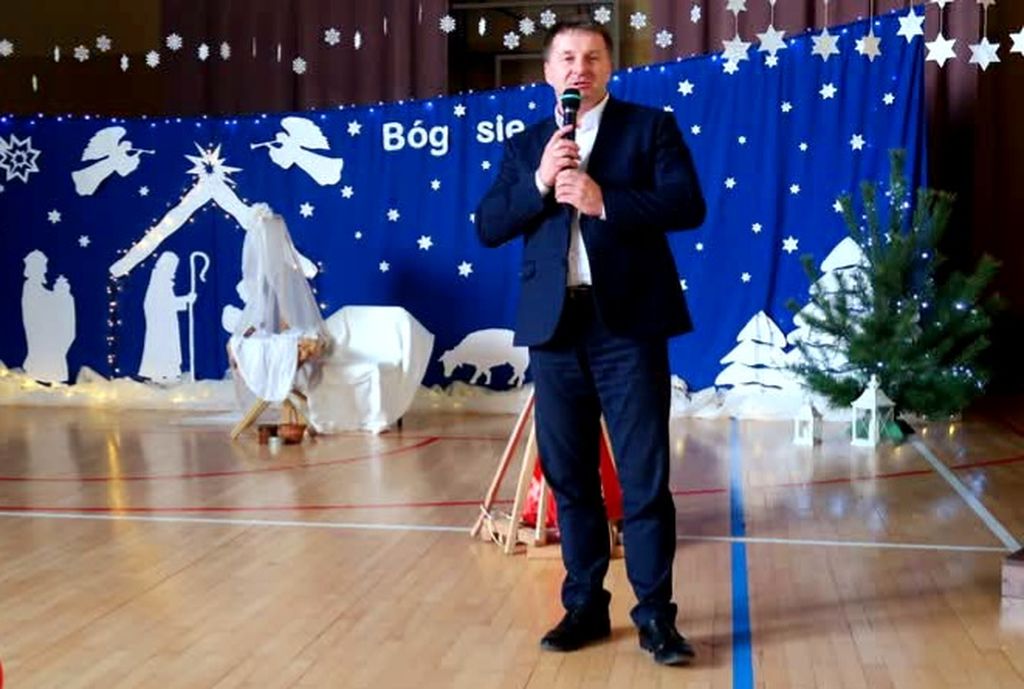 Bożonarodzeniowo w szkołach